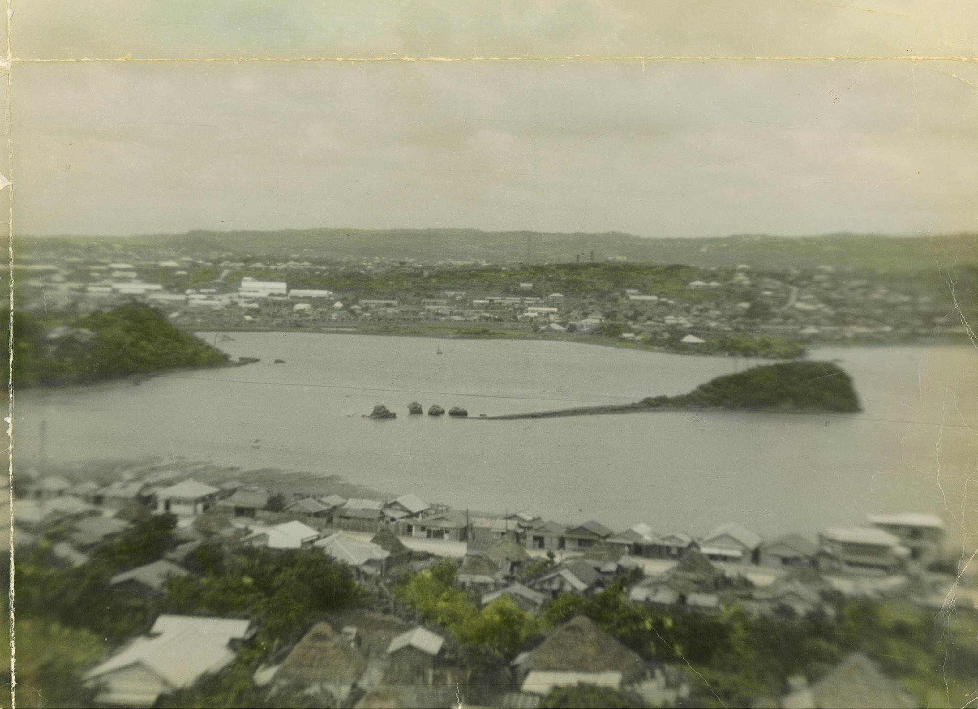 戦前までは、漫湖に浮かぶ小島の一つだった『ガーナー森（ムイ）』｜那覇市鏡原町