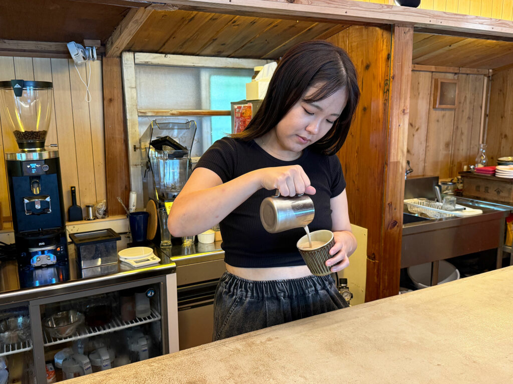 ふらっと寄りたい。高良の住宅街に佇む古民家カフェ『そばにコーヒー ソバコ』｜那覇市高良