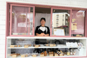 かわいくておいしい、小さなお菓子屋さん『さつき菓子店』｜那覇市宇栄原