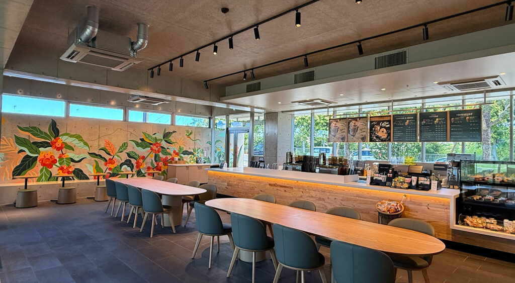 沖縄県内初の公園内店舗『スターバックス コーヒー 那覇鏡原店』が2025年9月1日オープン|那覇市鏡原町漫湖公園内
