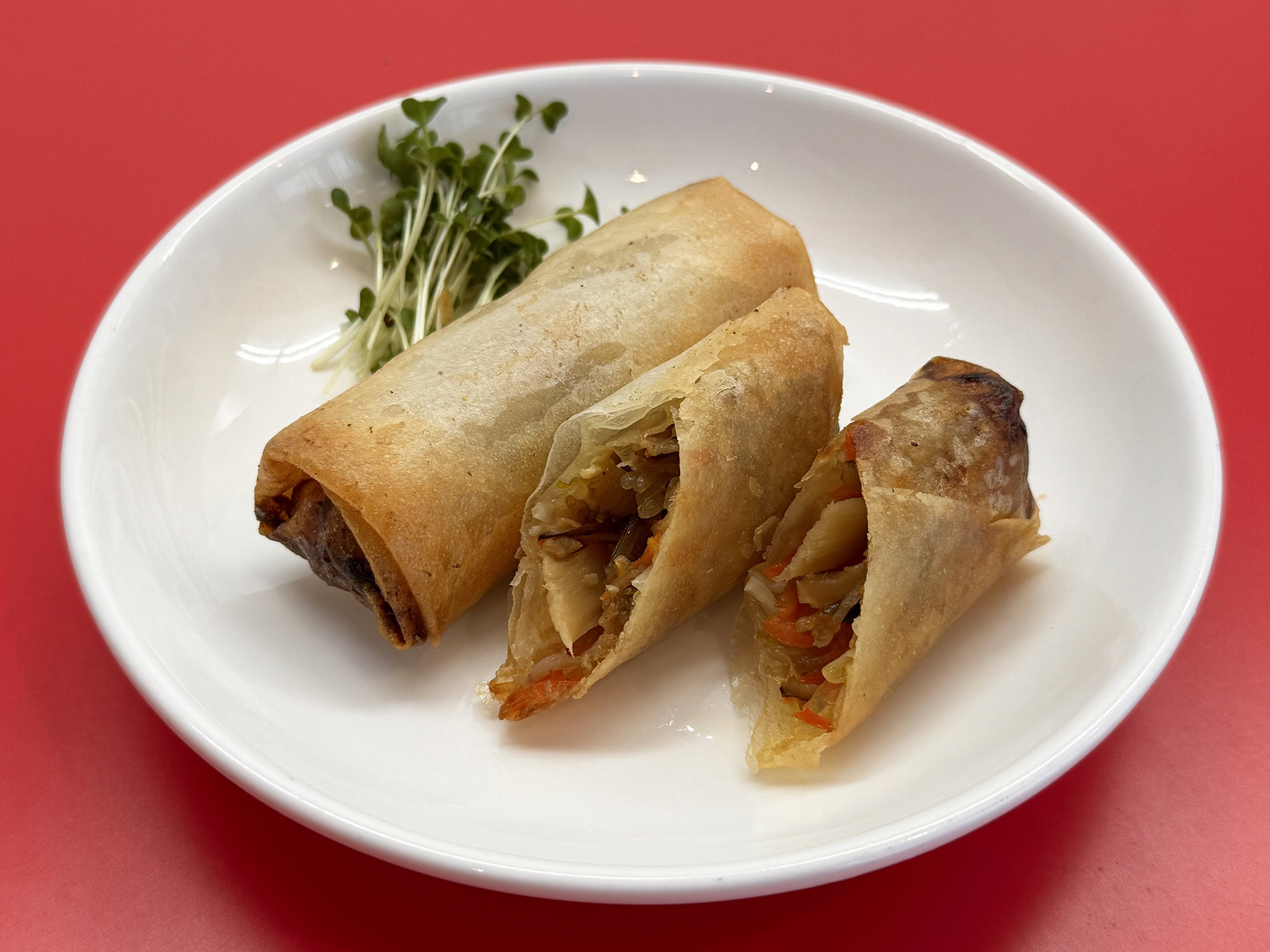 アツアツ!パリパリ!具沢山の揚げたて春巻きの専門店『飲茶てんてん』|那覇市小禄