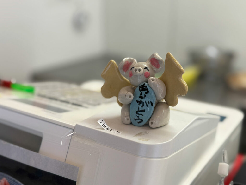 アツアツ!パリパリ!具沢山の揚げたて春巻きの専門店『飲茶てんてん』|那覇市小禄