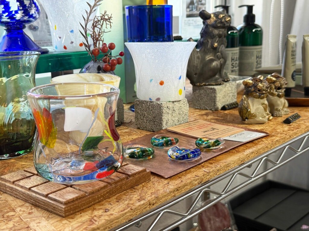 アートギャラリー&ショップ『HONNO PARK（ホンノパーク）』で気軽にアートに触れよう｜那覇市小禄