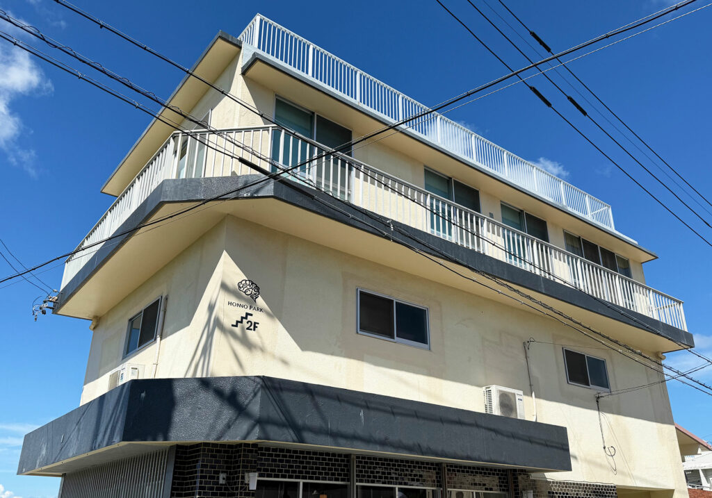 アートギャラリー&ショップ『HONNO PARK（ホンノパーク）』で気軽にアートに触れよう｜那覇市小禄