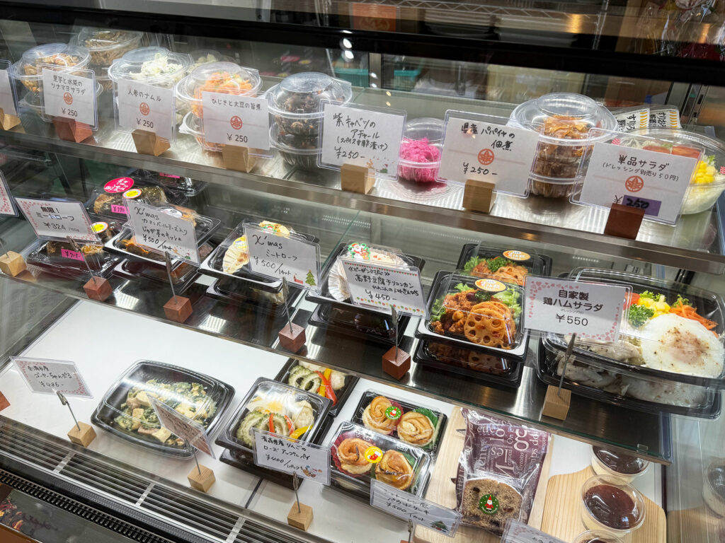 カラダにやさしいお弁当『椛弁当』沖縄初！の駅弁も｜那覇市金城｜那覇市金城