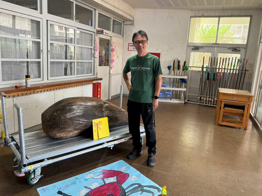 小禄小学校のシオマネキが干潟へ里帰り【後編】シオマネキ引っ越し大作戦!( 2026年2月21日)|主催:漫湖水鳥・湿地センター管理運営協議会|那覇市立小禄小学校