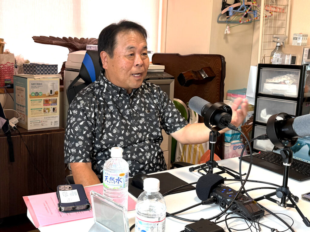 ポッドキャスト #22,23 【いとなみ写真収集家 上原俊男さんとのお話】｜那覇市宮城